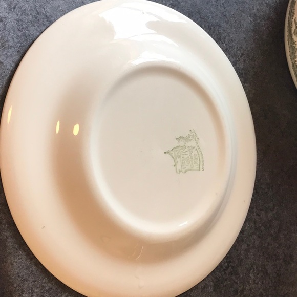 COPY - The Old Curiosity Shop dinner plate. 10 in  - l have 4 of them - Picture 2 of 3